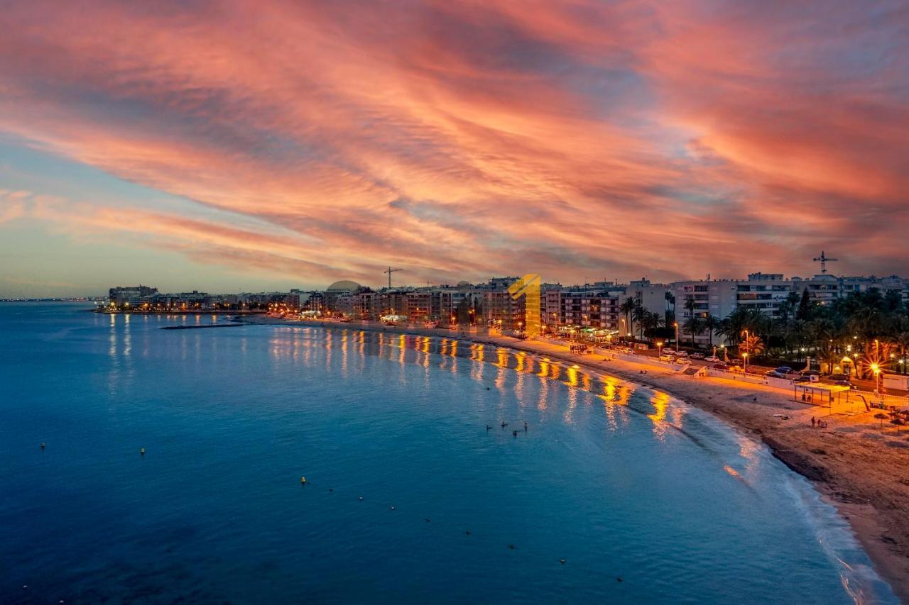 Locos Luz De Mar, With Sea Views * Torrevieja